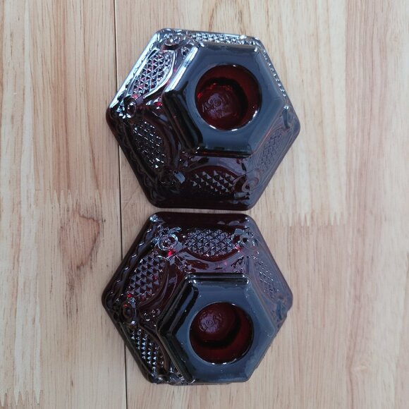 Avon Cape Cod Collection Ruby Red Glass - Picture 5 of 5